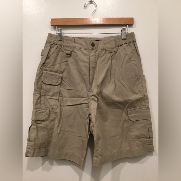 5.11 Tactical Shorts - Picture 1 of 3